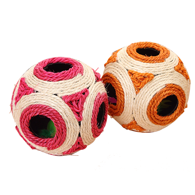 Sisal Ball with Feather toy inside